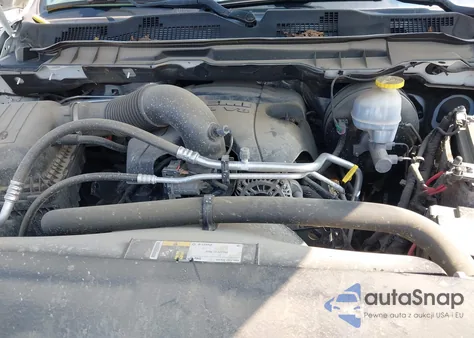 2019 Ram 1500 Classic Slt 4X4 6'4 Box z USA, uszkodzony, nr VIN 1C6RR7TT2KS588347